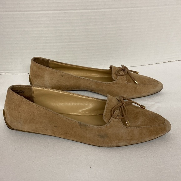 Talbots Leather Suede Women’s Size 6.5 Tan Slip on Loafer Driving Shoes Tassels - Picture 2 of 10